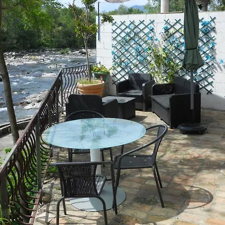 Holiday home Au Bord De L'Eau *